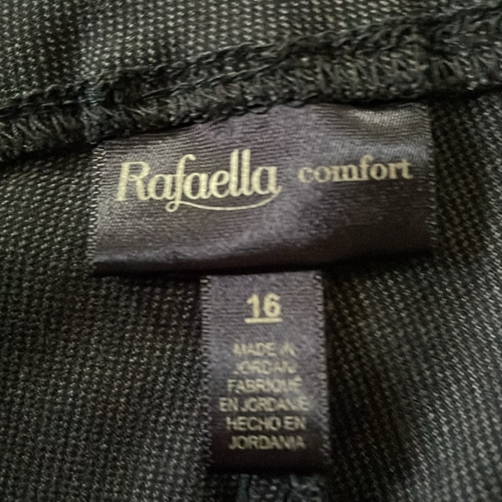 Woman’s Raffaella Pants View 5